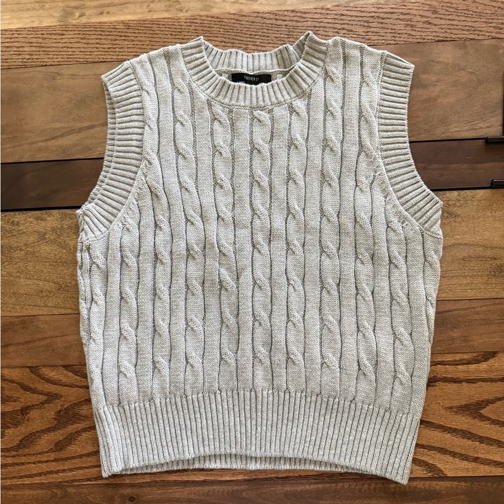 Forever 21 Gray Ribbed Knit Sweater Vest